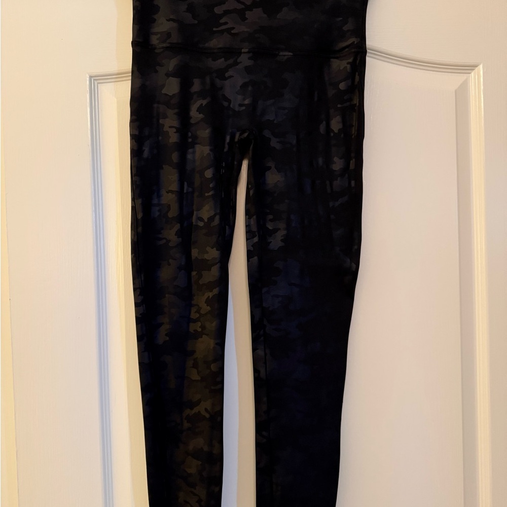 SPANX Black Camouflage Leggings